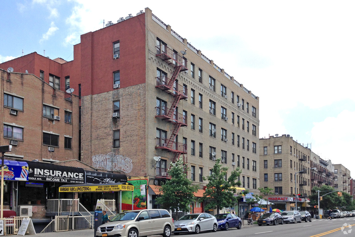 Building Photo - 2-12 Sickles St