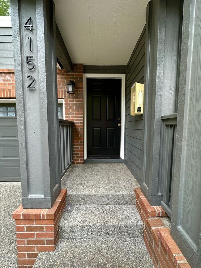 Foto del edificio - 2Bd/2.5Ba Issaquah Townhouse