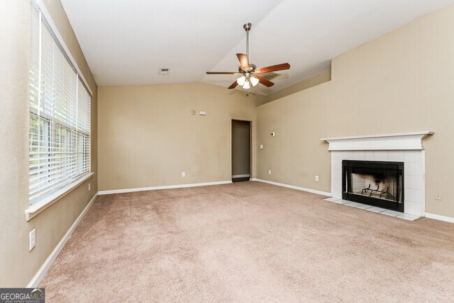Foto del edificio - 25 Lakeridge Ct