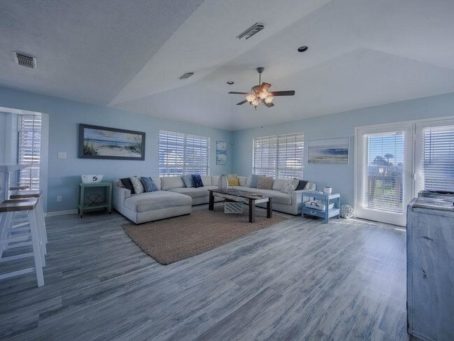 Foto del edificio - 16534 Mansvelt Rd