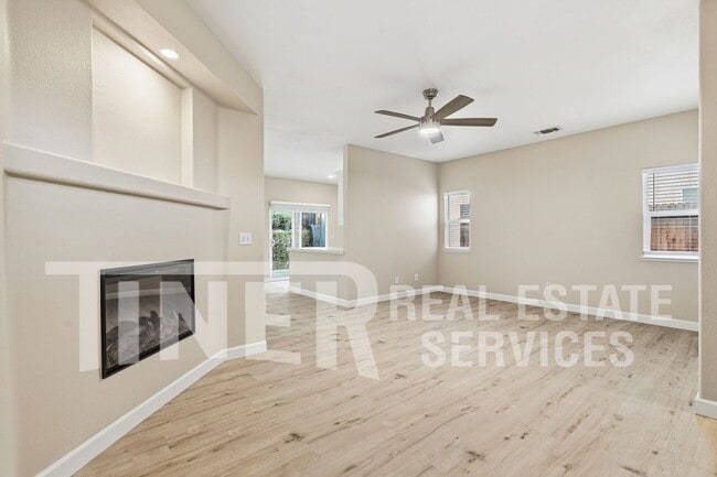 Building Photo - 3371 Melodye Ct