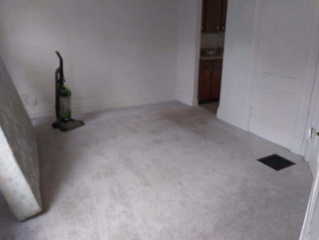 Foto del edificio - 535 W 8th St