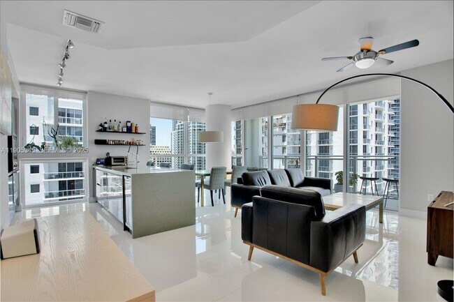 Foto del edificio - 1080 Brickell Ave