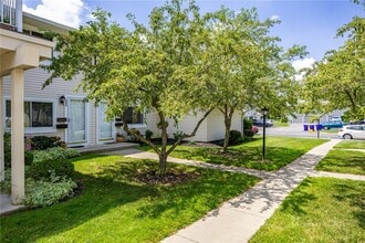 Building Photo - 678 Eastbrooke Ln