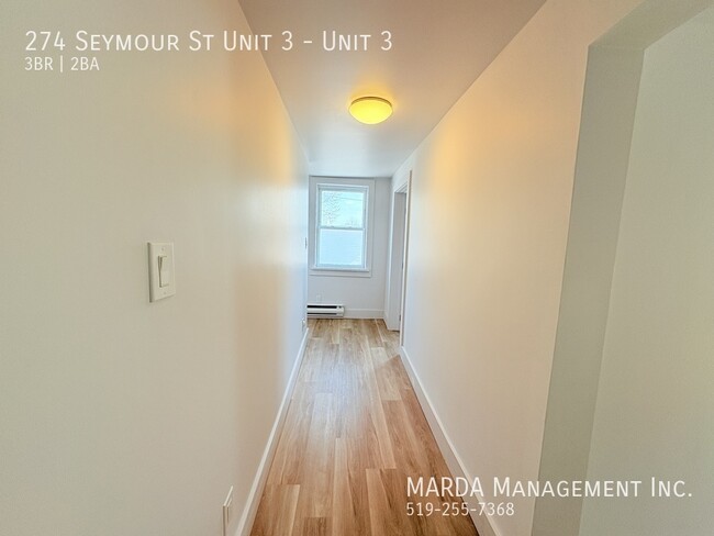 Building Photo - FULLY RENOVATED 3BEDROOM/1.5BATHROOM UNIT ...