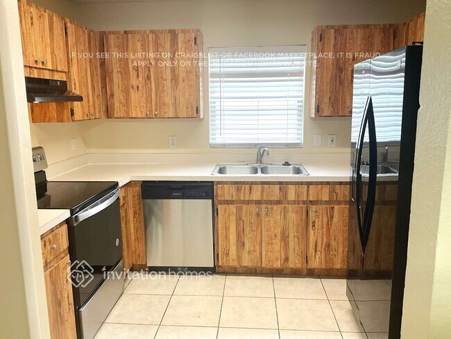 Foto del edificio - 5444 Conway Oaks Ct