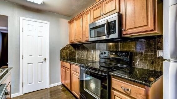 Foto del edificio - 2515 Shakespeare St