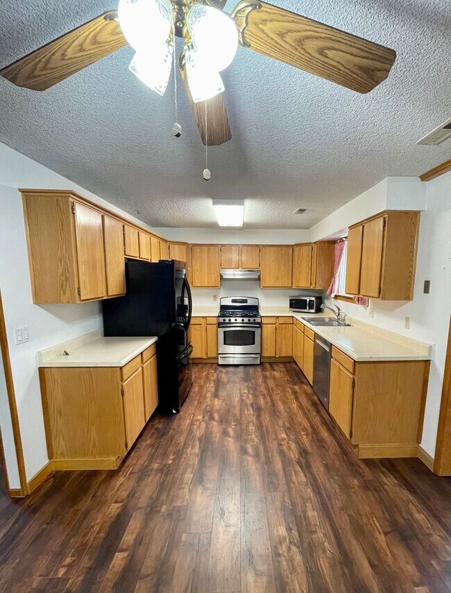 Foto del edificio - 452 NW 22nd St