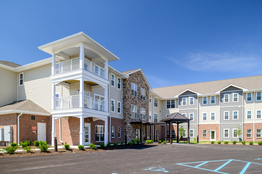 Foto principal - Eastern Woods Senior Apartments