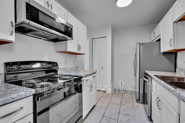 Foto del edificio - 1861 Woodland Ave SW