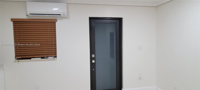 Foto del edificio - 7860 SW 131st Ave