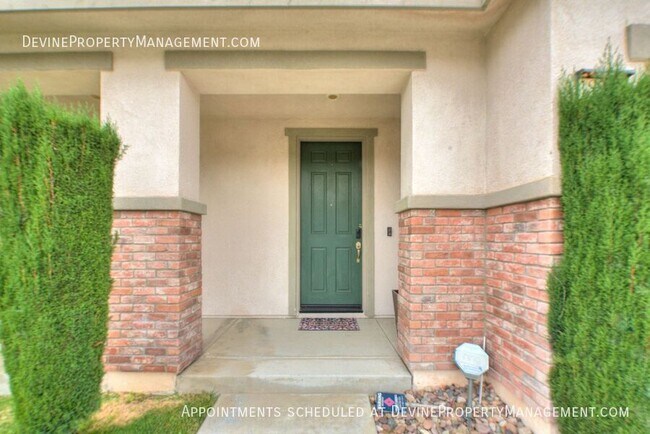 Foto del edificio - 18302 Flowering Plum Way
