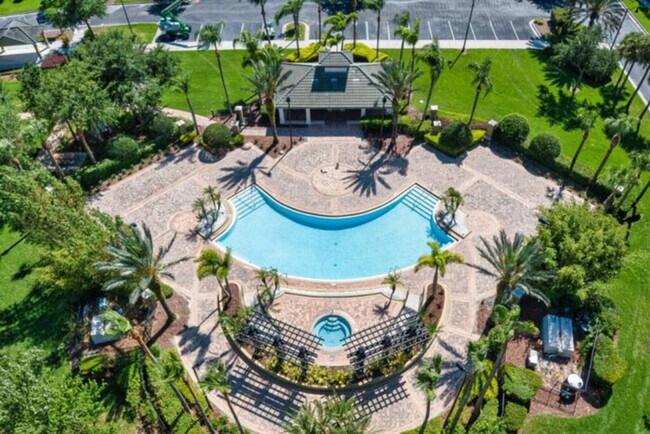 Foto del edificio - VC-IS1 110 - Lakefront unit - Near all Maj...