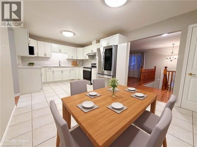 Building Photo - 226 Scott Rd