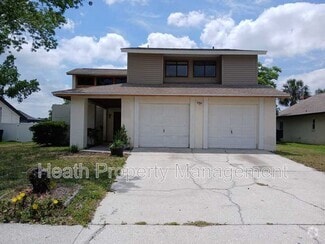 Building Photo - 4624 Landscape Dr