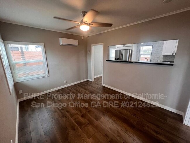 Building Photo - 593 Casselman St