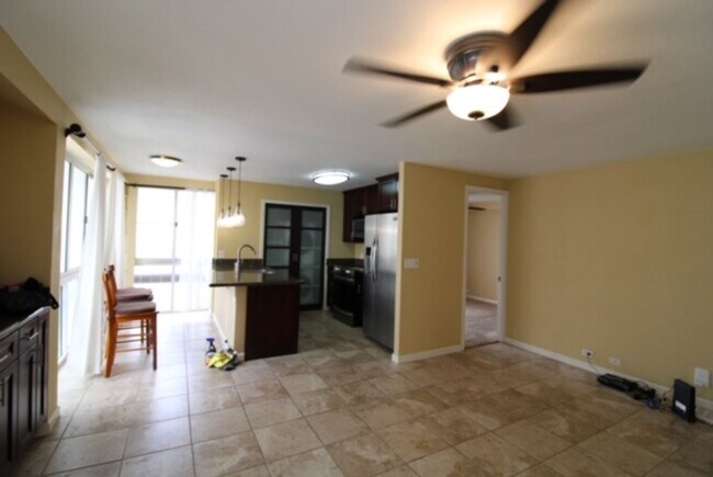 Foto del edificio - Beautiful 2 Bedroom and 2 Bath Apartment i...