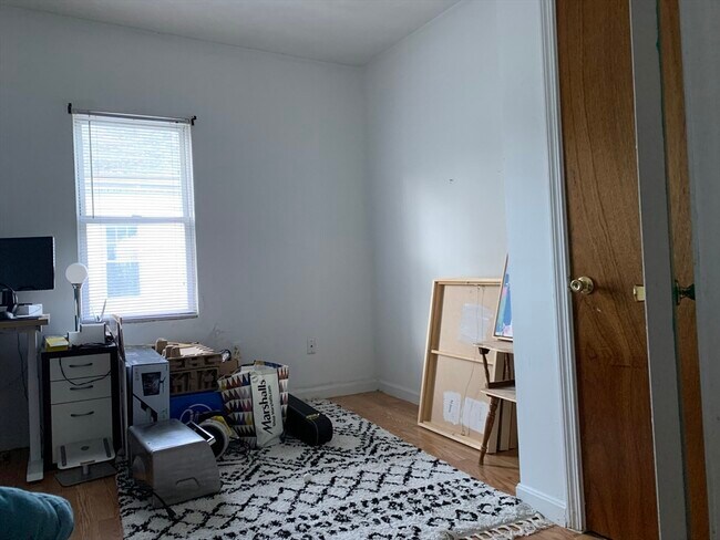 Foto del edificio - 287 Alewife Brook Pkwy