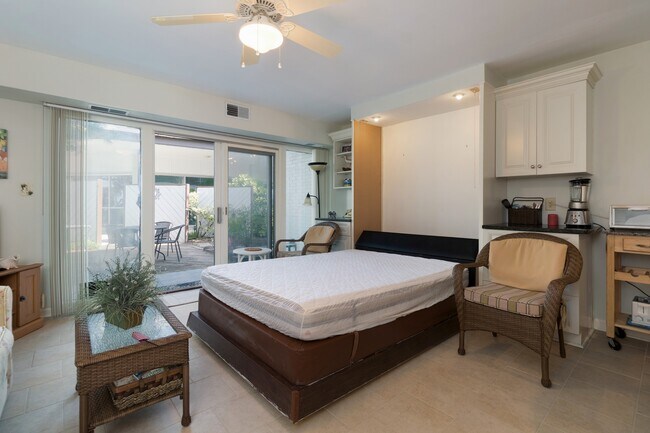 Cama plegable tamaño queen Murphy - 4004 Atlantic Ave
