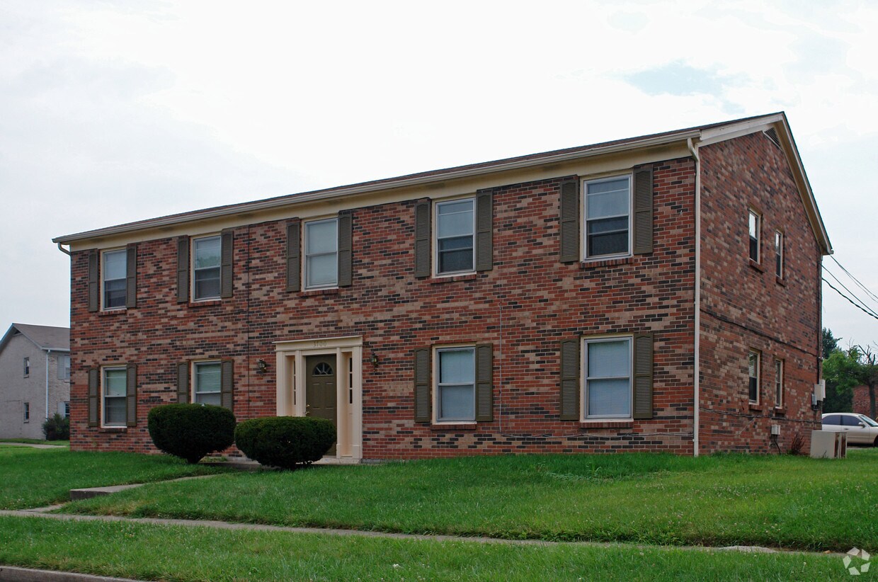 Primary Photo - 3700 Hacker Ct