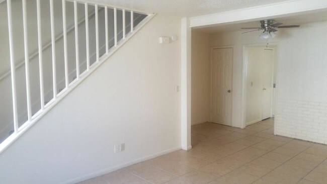 Building Photo - 2622 S 85th E Ave #B