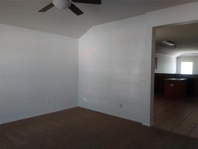 Building Photo - 2224 Hummingbird Way