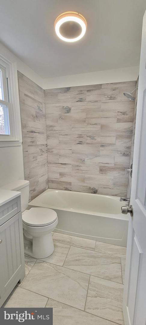 Foto del edificio - 1321 N 49th St