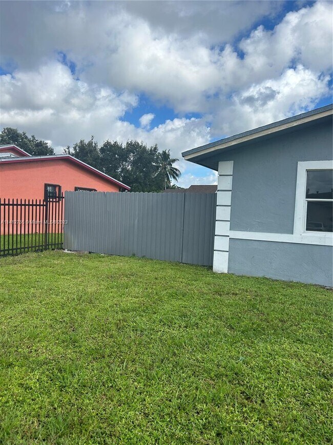 Building Photo - 3481 NW 193rd St