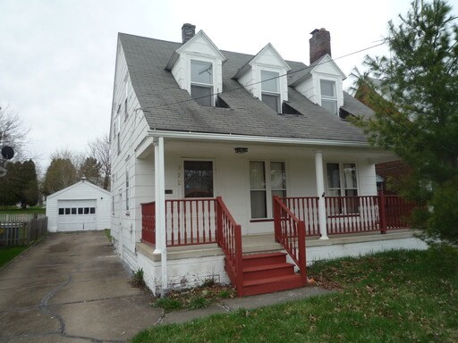 Primary Photo - 122 Bouquet Ave