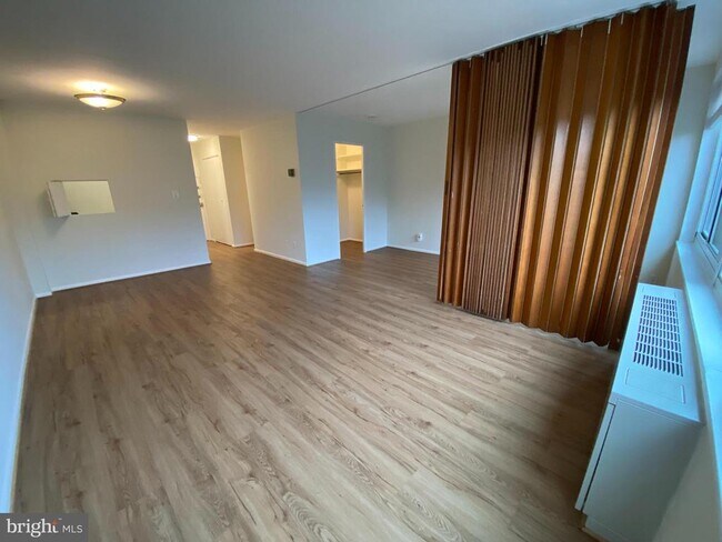 Foto del edificio - 1330 New Hampshire Ave NW