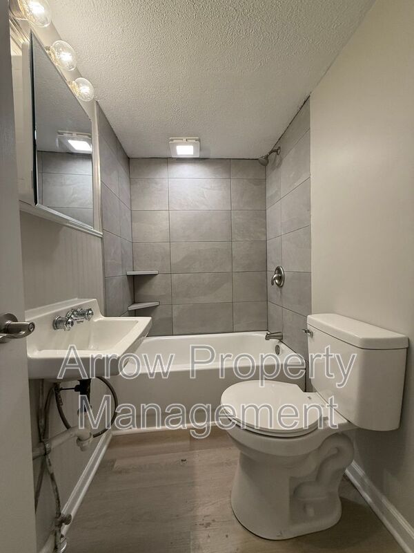 Building Photo - 2701 P St