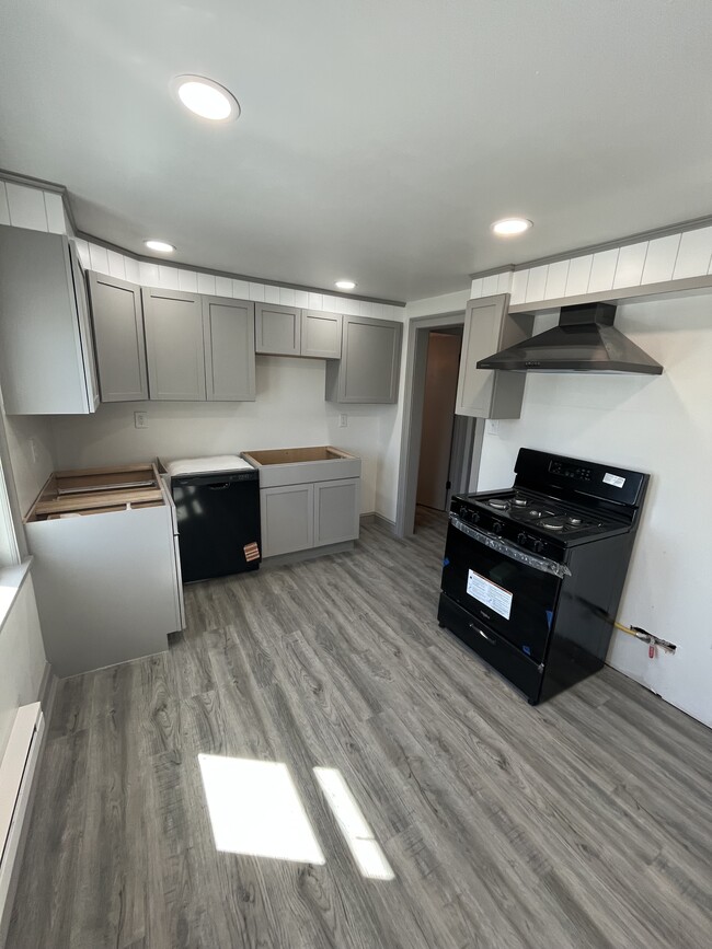 Foto del edificio - 1826 E 8th St