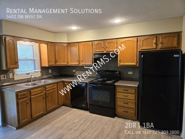 Building Photo - 5402 SW West Dr
