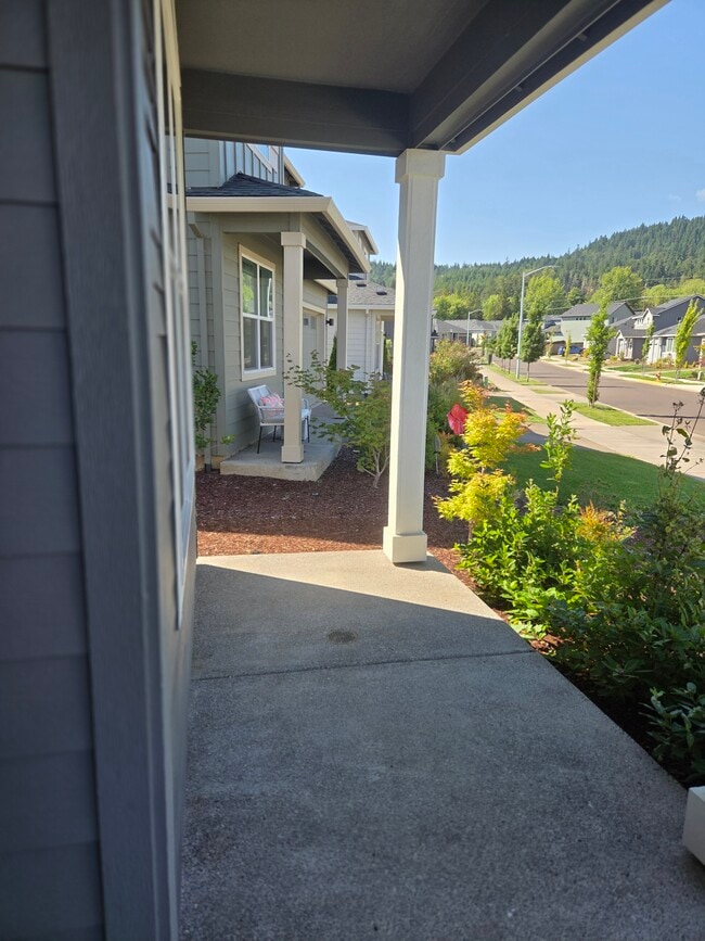 Fontporch - 5450 NW Stardown Dr