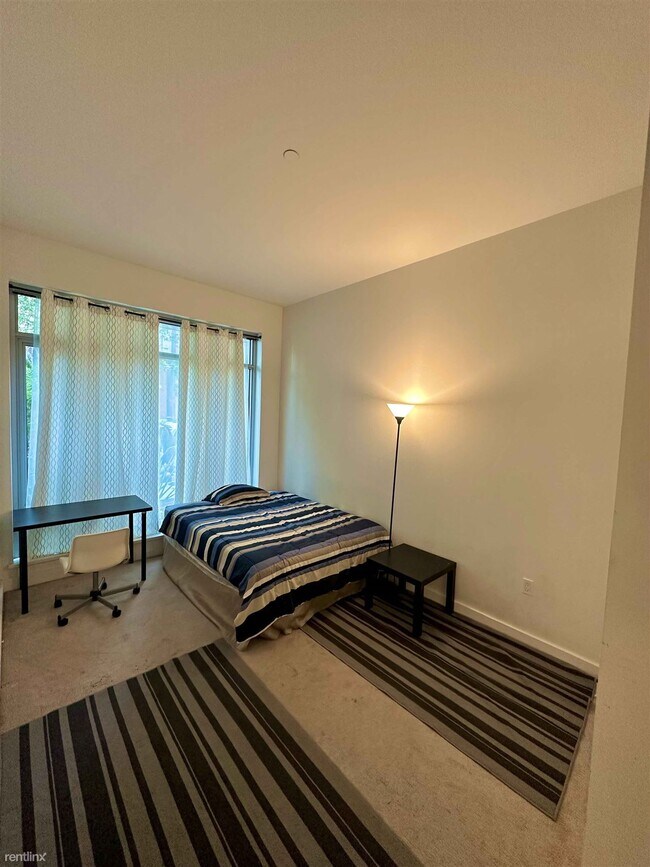 Foto del edificio - 1 br, 1 bath Condo - 738 Long Bridge St Ap...