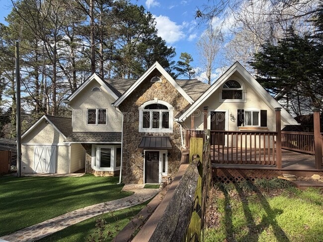 Building Photo - 835 Timber Lake Trail