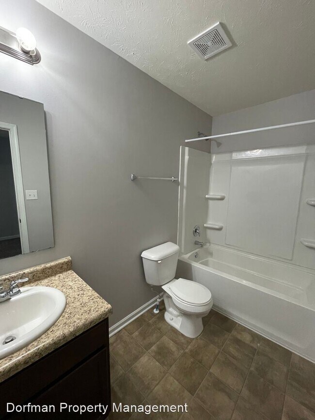 Foto del edificio - 3 br, 2.5 bath House - 4680 Willowbrook Dr