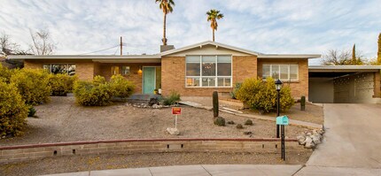 Building Photo - 442 N La Cholla Blvd