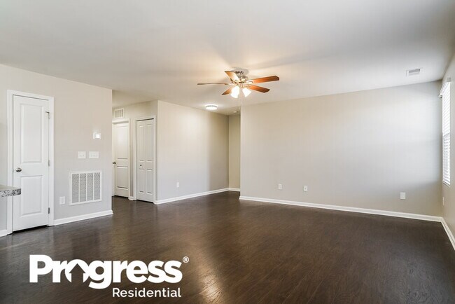 Building Photo - 281 Fieldspar Ln