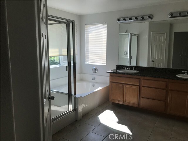 Foto del edificio - 23608 Coast Live Oak Ln