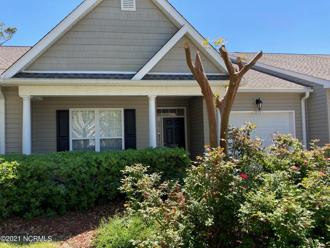 Primary Photo - 5152 Elton Dr SE