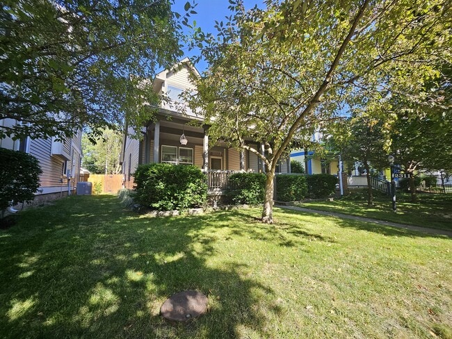 Building Photo - 2311 Alabama St