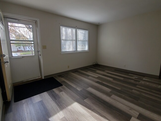 Foto del edificio - 1820 7th Ave S