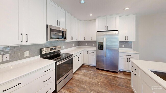 Foto del edificio - 103 Hillock Dr