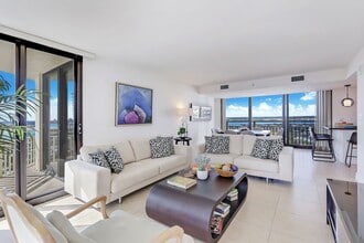 Building Photo - 3000 N Ocean Dr
