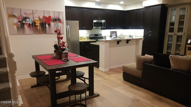 Foto del edificio - 39 Secret Hollow Ln