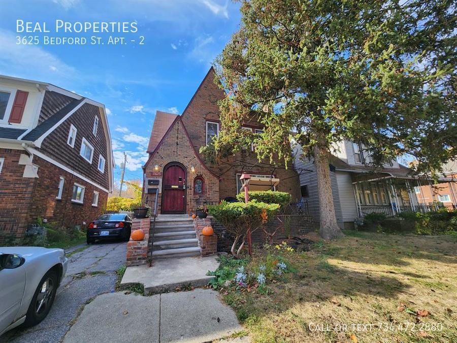 Foto principal - 3625 Bedford St