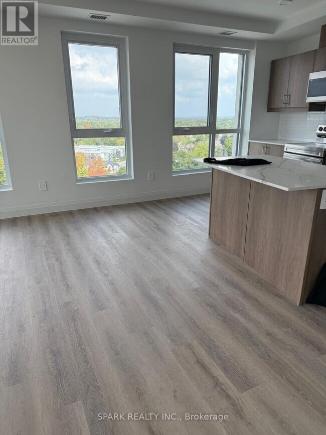 Building Photo - 1333 Weber St E