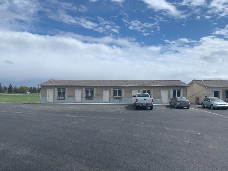 1730 Montana Hwy 35, Kalispell, MT 59901 House Rental in Kalispell