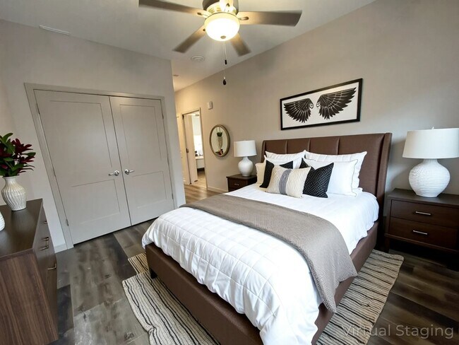 Foto del edificio - 2 Bedroom 2 Bath Lakeside Condo on Table Rock Lake in Branson MO - Flexible Lease Terms & MOVE IN...